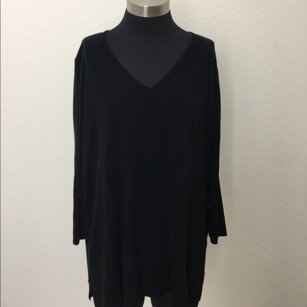 2 for 1 sale Karen Scott NWT, Croft pre owned.